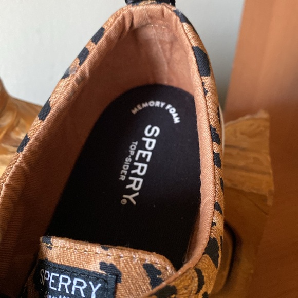 Sperry Pier Wave Leopard Print Boat Shoes - Picture 7 of 9